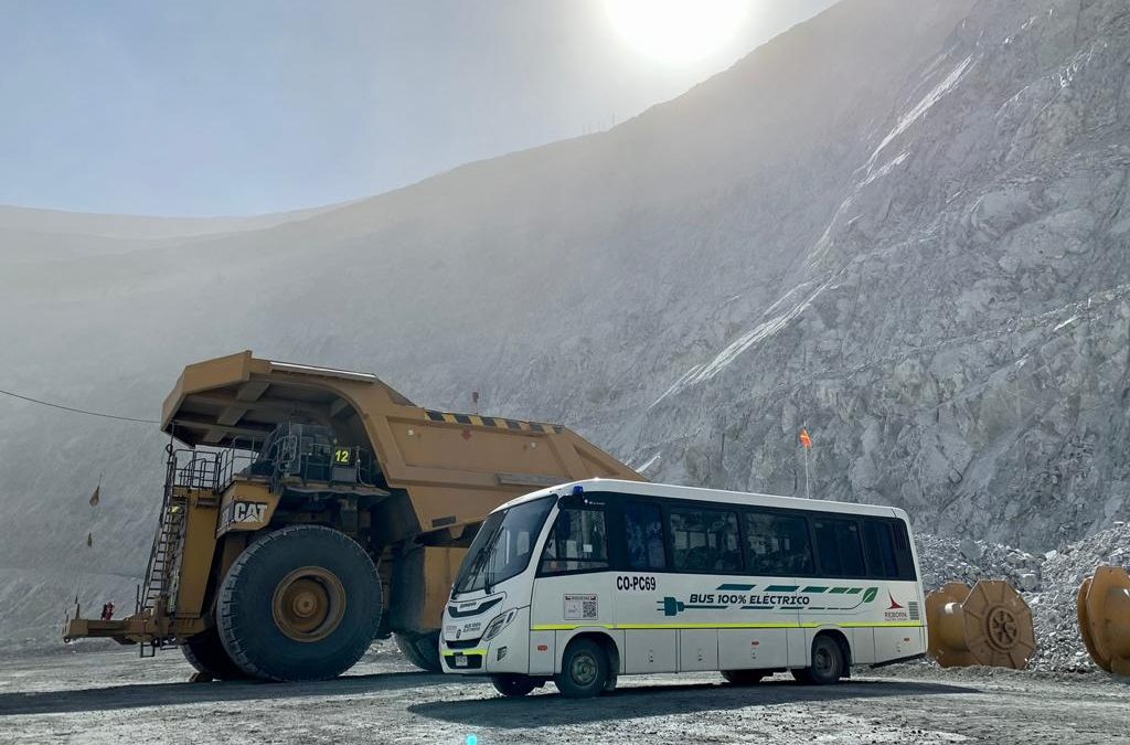 Bus eléctrico inicia pruebas para el traslado de personal