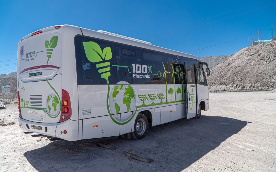 Exitosas pruebas de taxibús eléctrico al interior de la mina