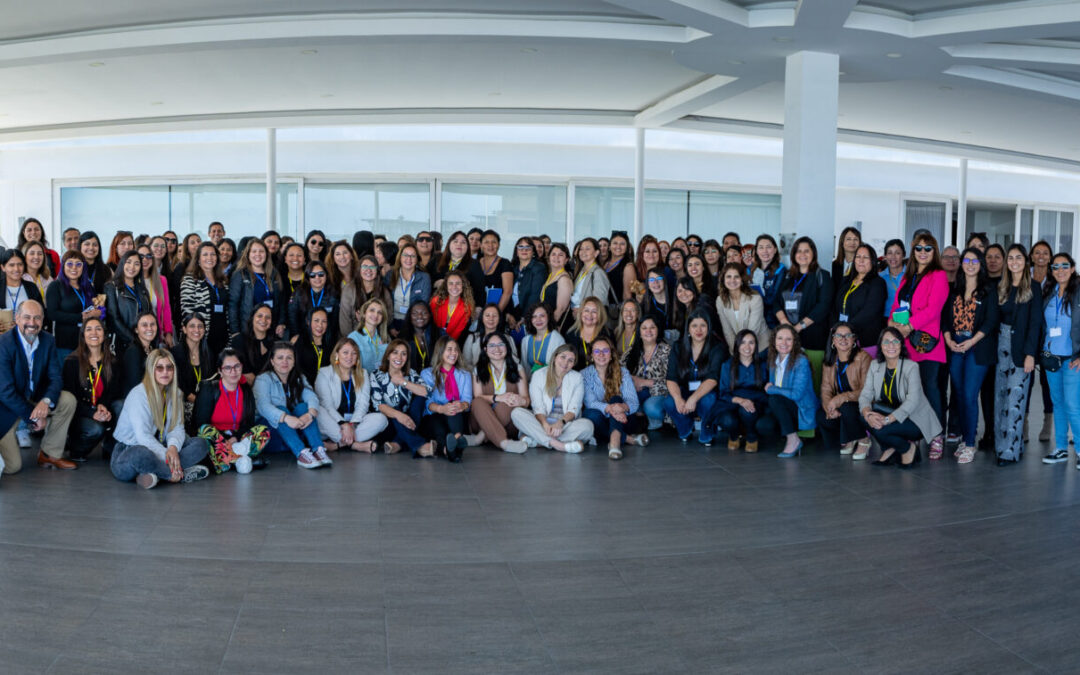 Más de 130 trabajadoras participaron en Primer Encuentro de Mujeres Colaboradoras de Centinela