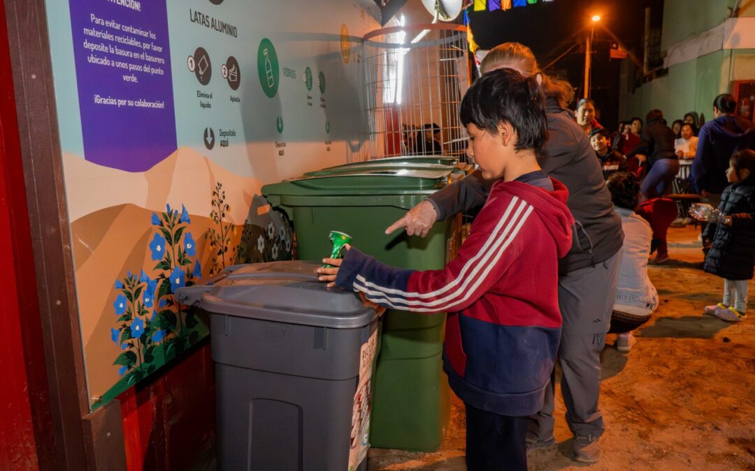 Inauguran dos puntos verdes de reciclaje en Barrios Transitorios