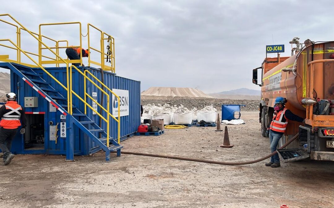 Tecnología con bacterias contribuiría a disminuir el polvo en los caminos de Minera Centinela