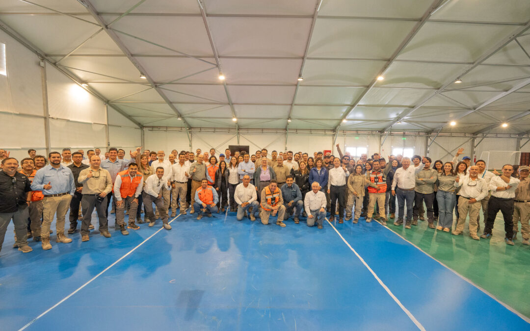 Presidente Ejecutivo del Grupo Minero celebró con el equipo el primer año de construcción