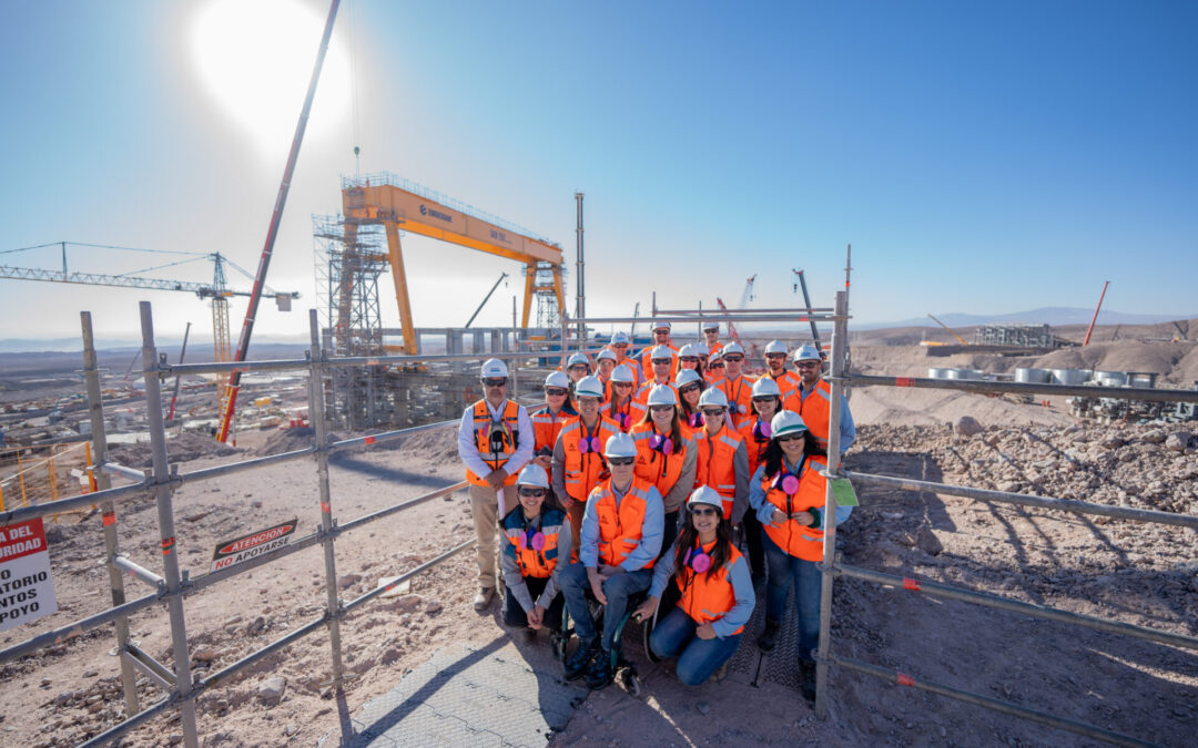 Nuevos talentos del Grupo Minero recorrieron los avances constructivos