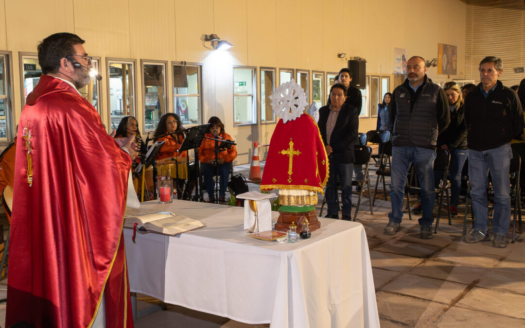Con emotiva liturgia la Compañía conmemoró el Día de la Minería