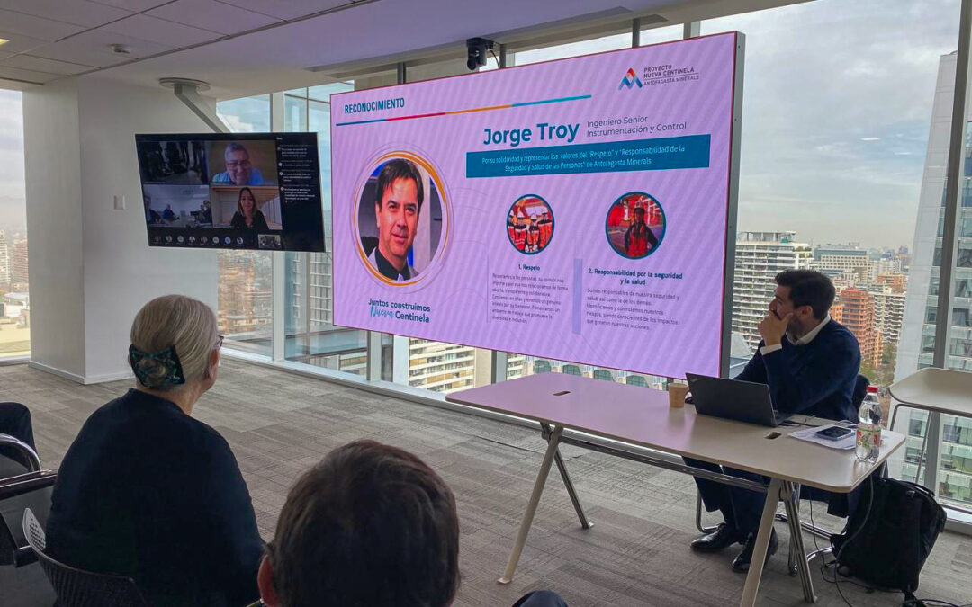 Revisa cómo fue la reunión mensual en los distintos centros de trabajo