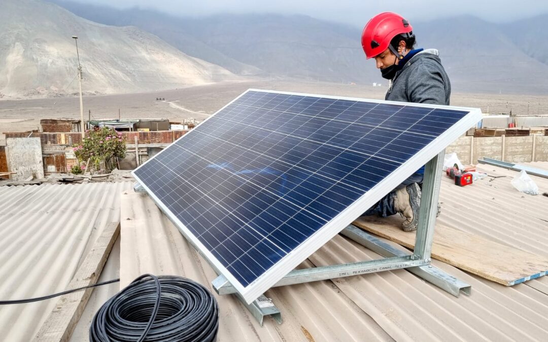 Centinela y Michilla impulsan proyecto solar que beneficiará a 29 familias